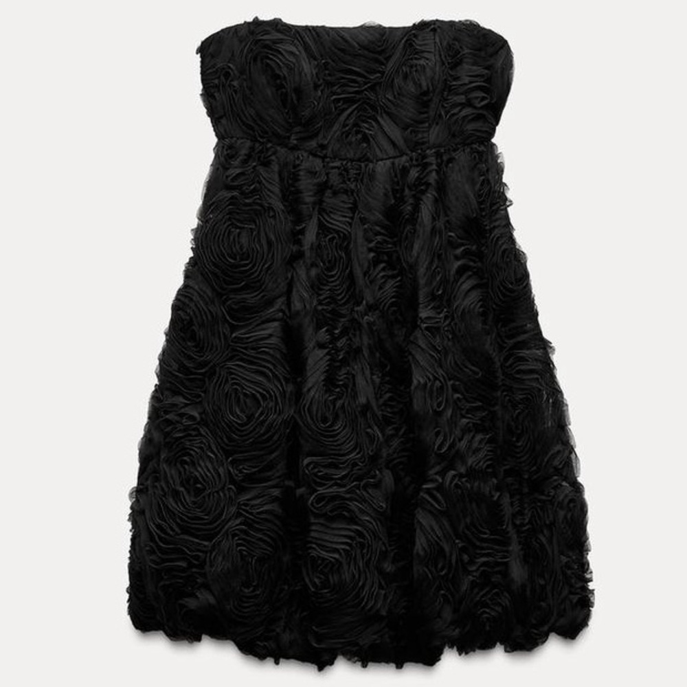 ZARA Bloggers Fav Floral Mini Dress